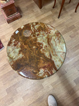 Upea messinki pöytä marmori kannella Halk. 60cm ja K. 45cm