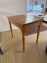 Talonpoikais-pöytä L.90cm,S.60cm,K.77.5cm