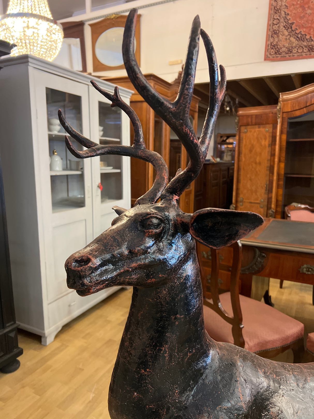 Valurauta kauris. K. 149cm, pituus 82cm ja lev. 35cm