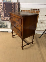 Lipasto L. 65cm, S. 39,5cm ja K. 80cm