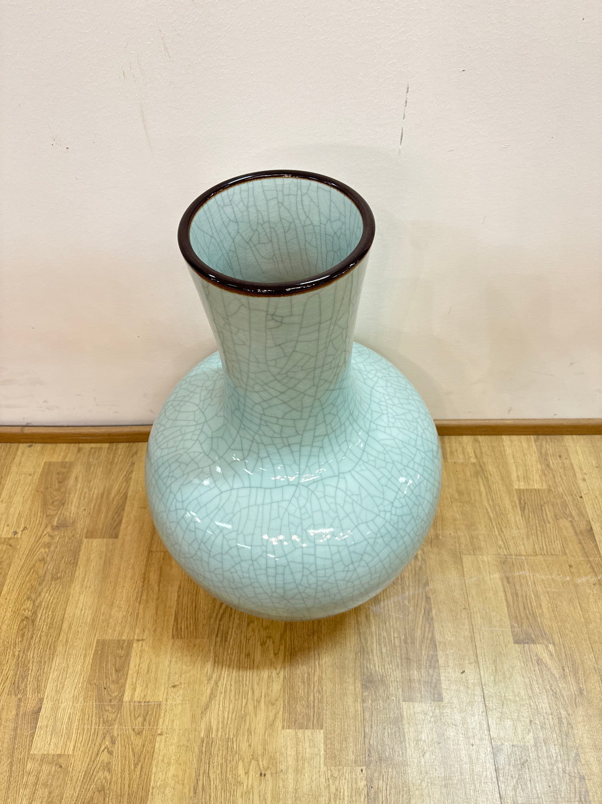 Kiinalainen pallomaljakko K.69c, H.45cm