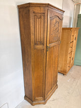 Tammi-vaatekaappi L.95.5cm, S.42.5cm, K.180cm