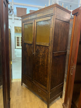 Vaatekaappi L. 125cm, S. 56cm ja K. 213cm