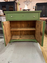 Talonpoikais senkki L. 102cm, S. 49,5cm ja K. 98cm