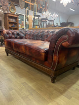 Huikean hieno Chesterfield sohvakalusto 3+2+1 istuttavat sohvat!