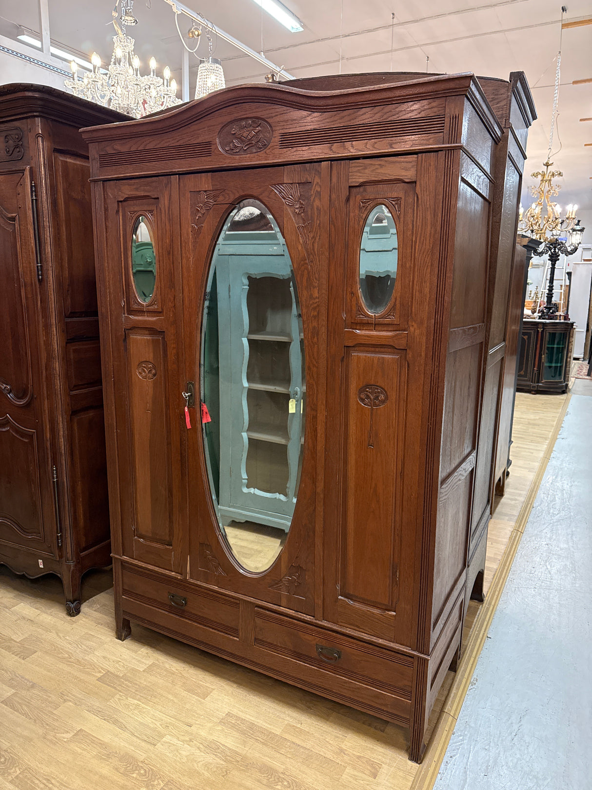 Jugend vaatekaappi L.140cm, S.56cm, K.212cm