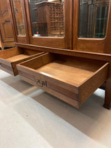 Upea jugend vaatekaappi L. 148,5cm, S. 57,5cm ja K. 219cm