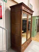Uusrenesanssi vaatekaappi 160cm, S.75cm, K.224cm