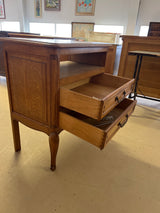 Rokokoo lipasto L. 73,5cm, S. 42,5cm ja K. 82,5cm.