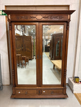 Uusrenesanssi vaatekaappi 160cm, S.75cm, K.224cm