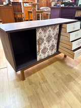 Upea kotimainen vintage senkki L.121cm, S.41cm, K.72.5