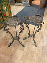 Messinkinen kukkapöytä Halk. N.30cm ja K. 57cm