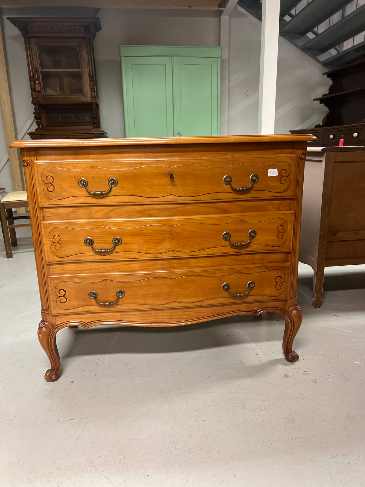 Rokokoo pikku senkki L. 100vm, S. 49cm ja K. 85cm