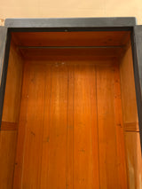 Vaatekaappi L. 121cm, S. 54,5cm ja K. 199cm