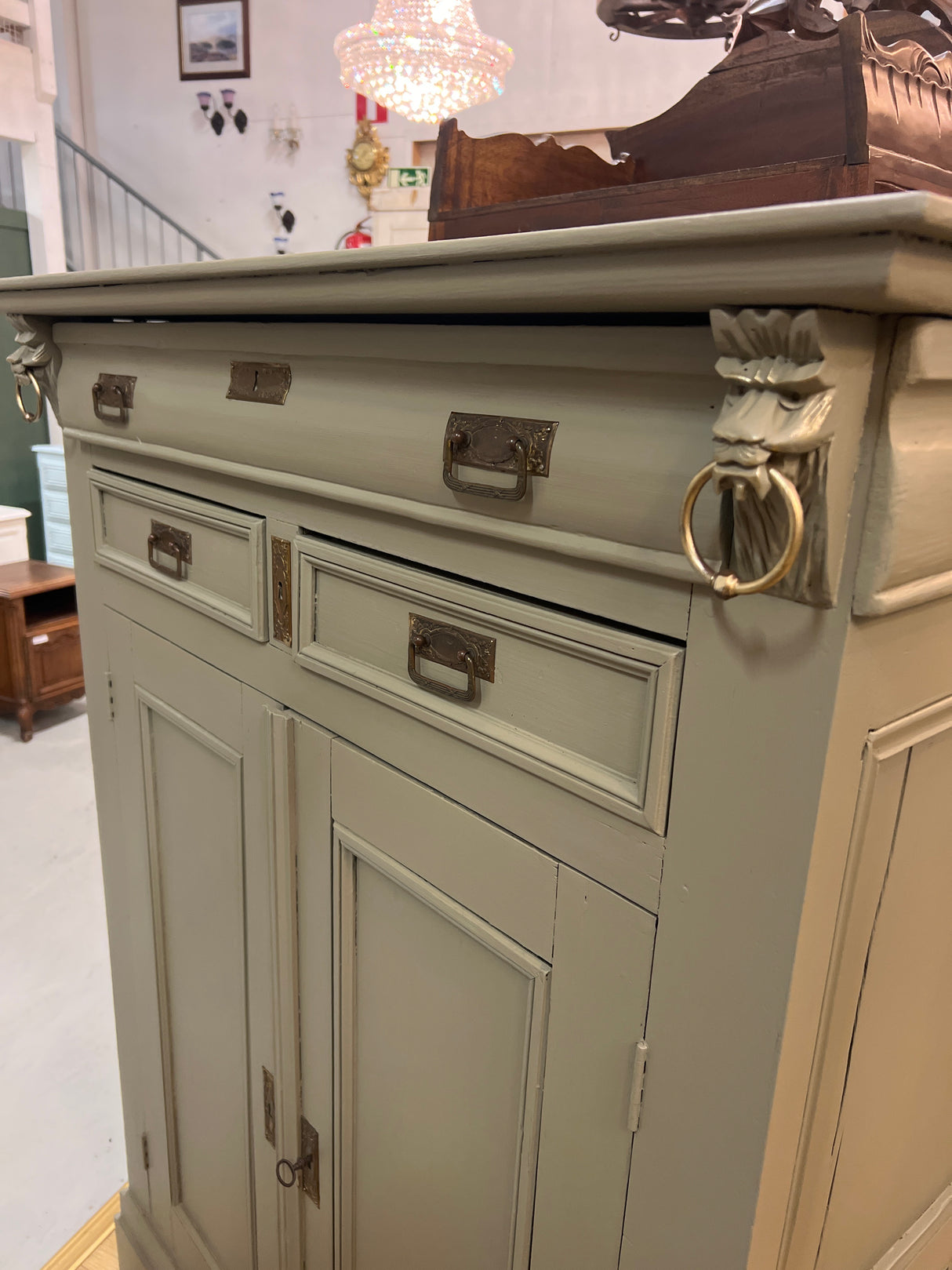 Liinavaatekaappi L.110cm, S.50cm, K.151cm