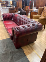 Chesterfield sohva L. 220cm, S. 93cm ja K. 77cm