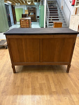 Upea musta senkki L.115cm, S.50cm, K.79.5cm