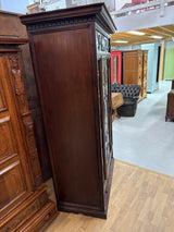Upea Ranskalainen vaatekaappi L.118cm,S.63cm,K.193cm