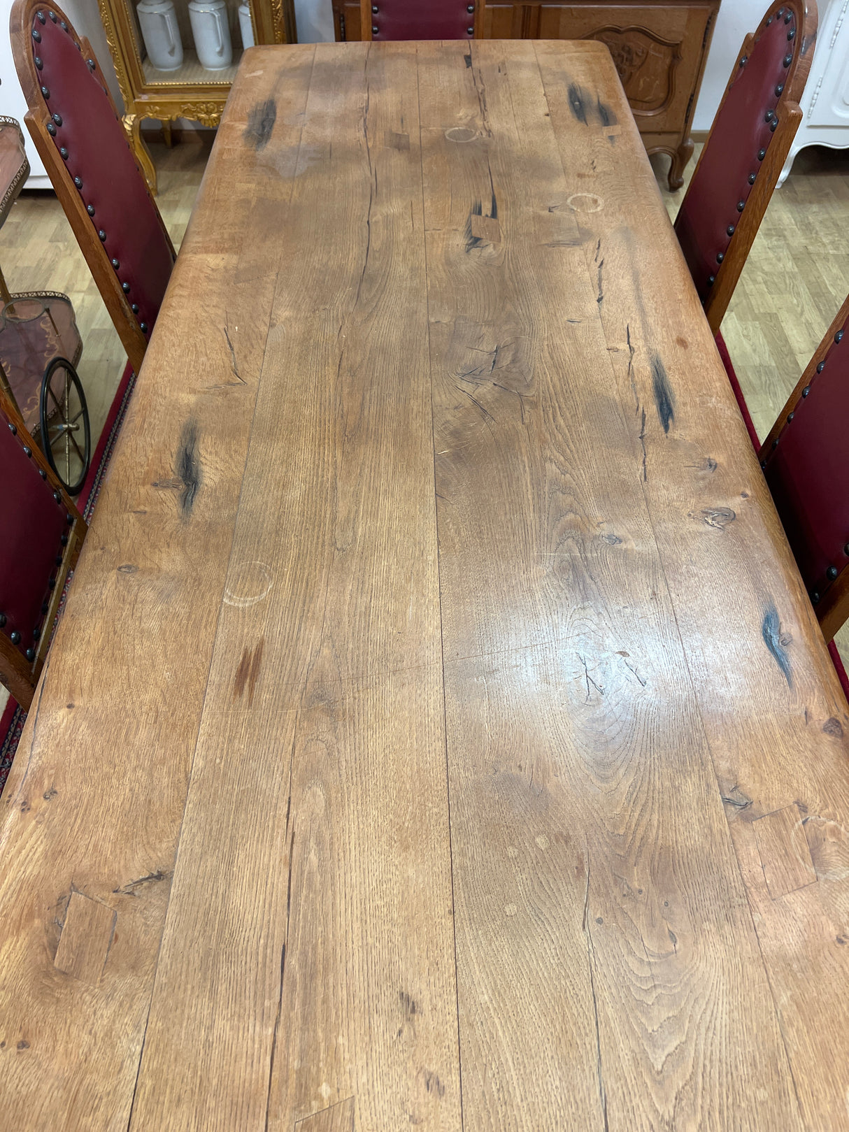 Gorgeous oak dining set. Table length 220cm, width 84cm and height 78cm.