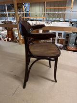 Upea thonet tyylinen ruokatuoli L.54cm, S.45cm, K.77cm