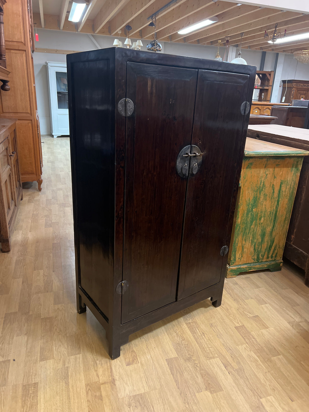 Wonderful, authentic Chinese cabinet W. 76cm, D. 43cm and H. 136cm