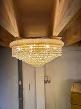 Kaunis kristalliplafondi Halk.73cm ja K. 33cm.