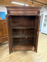 Huikea liinavaatekaappi L.115.5cm, S.60cm, K.177.5cm