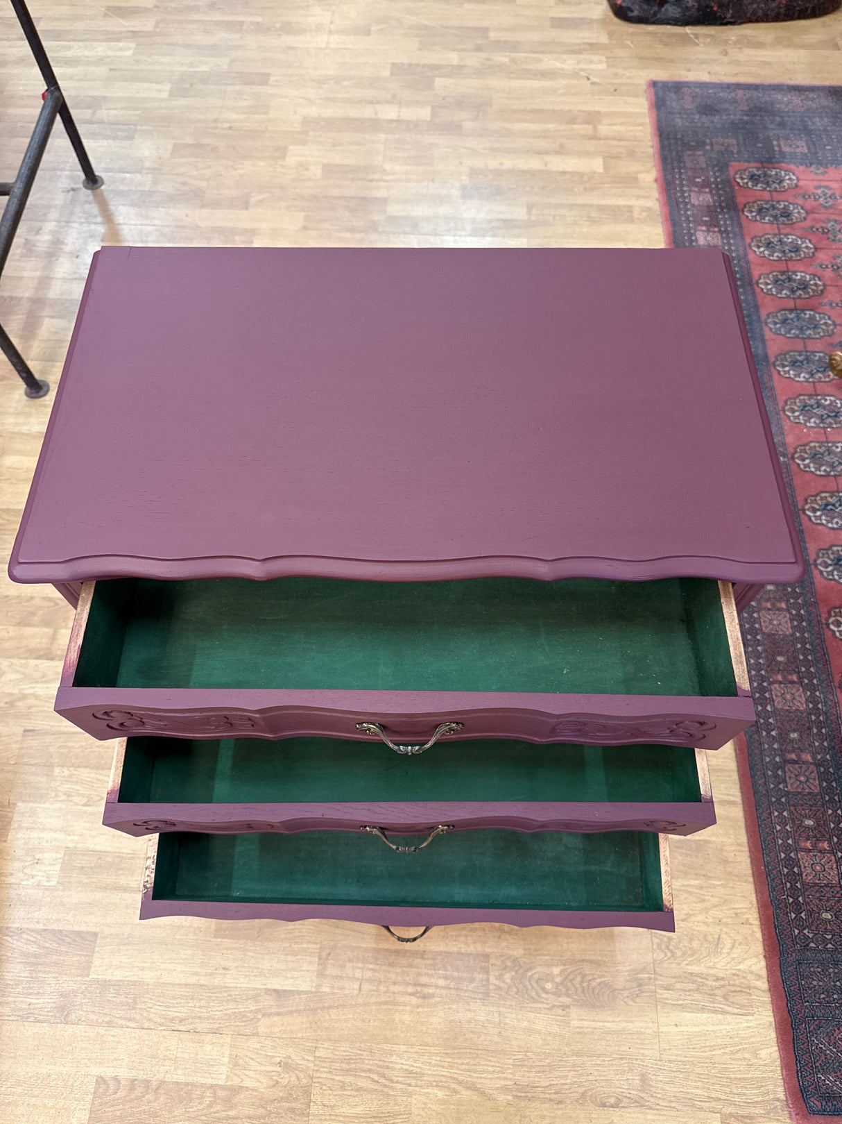 Kaunis rokokoo-lipasto L.69.5cm, S.40cm, K.80cm