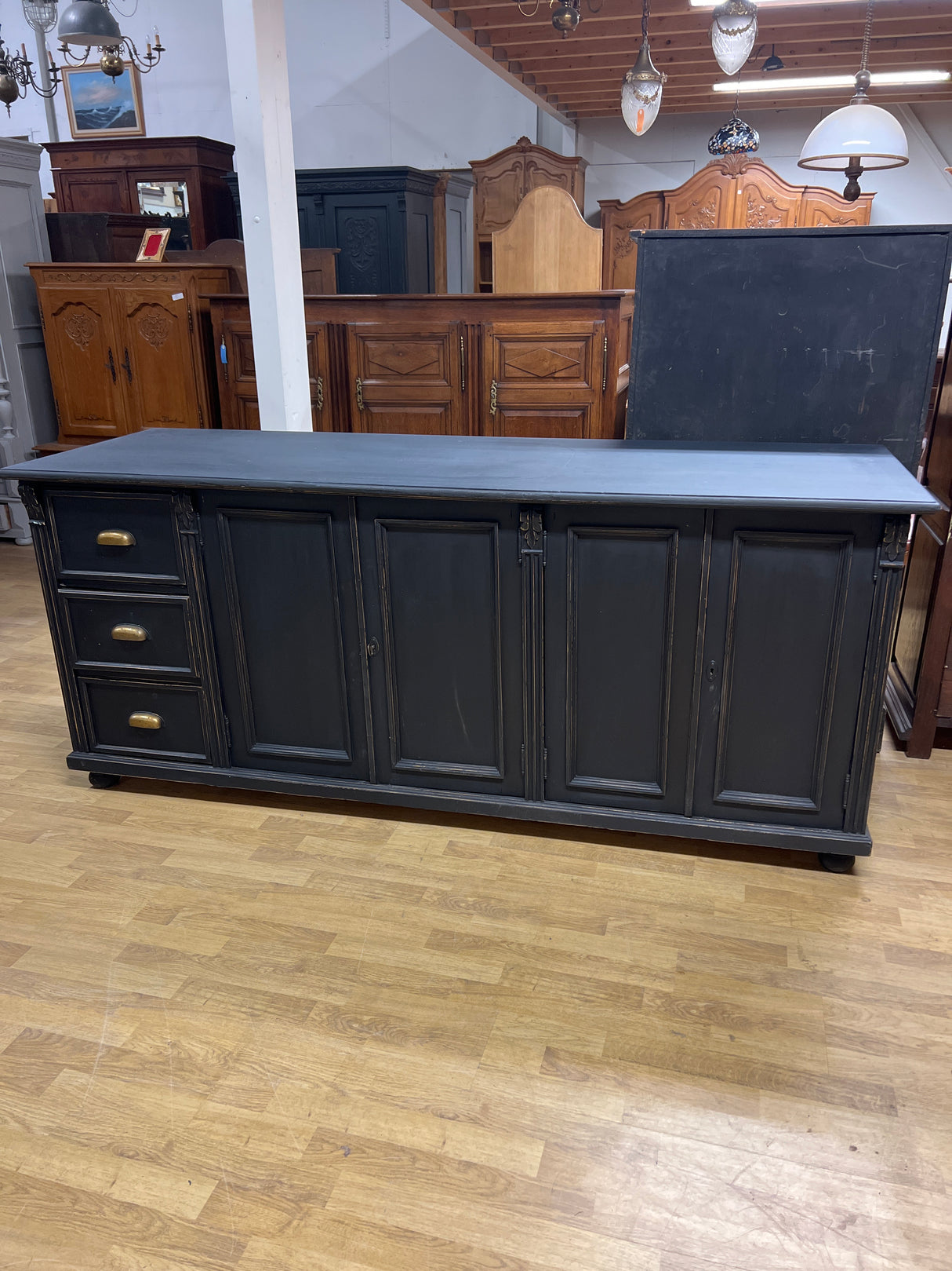 Gorgeous black sideboard/counter/island W.200cm, D.68cm and H. 85cm