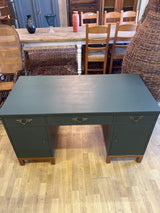 Desk W. 135cm, D. 68cm and H. 75cm.