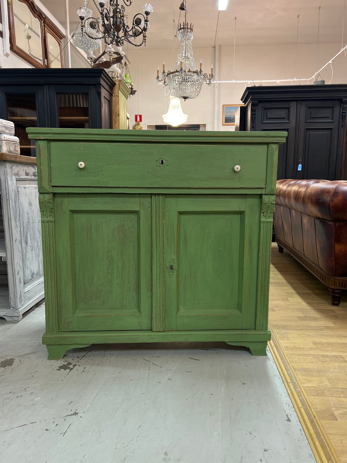 Talonpoikais senkki L. 102cm, S. 49,5cm ja K. 98cm