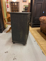 Talonpoikais lipasto L. 92,5cm, S. 48cm ja K. 96cm