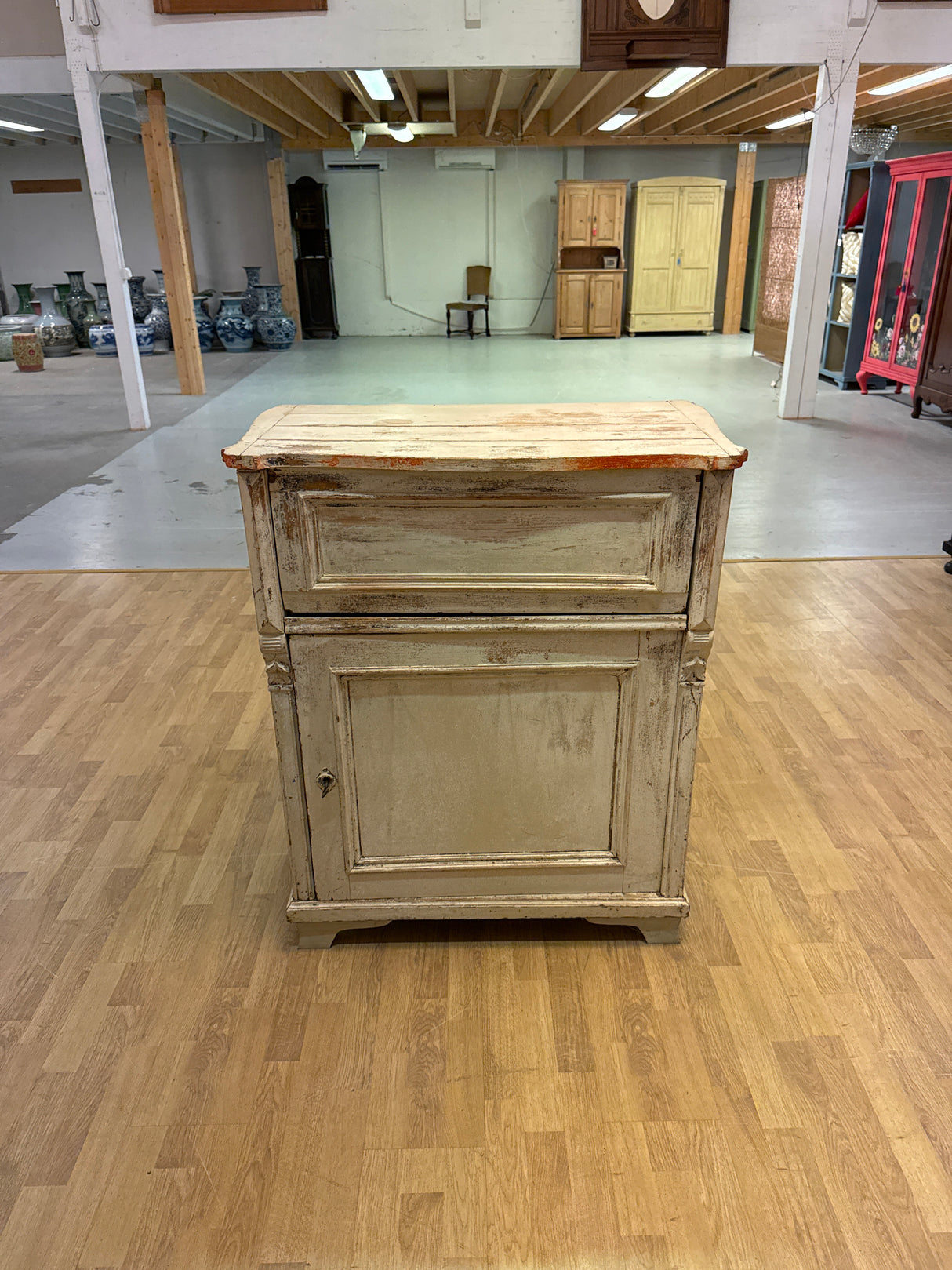 Rustiikkinen talonpoikais-senkki L.83.5cm, S.51cm, K.102cm