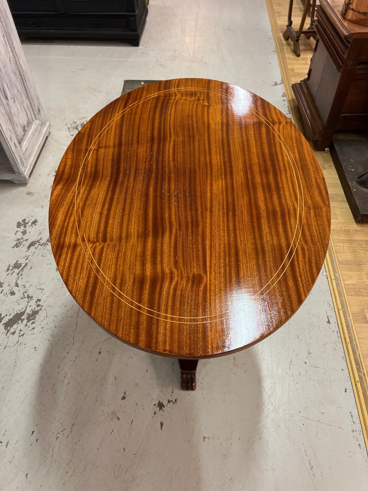 Biedermeier pöytä L. 102cm, S. 72cm ja K. 74cm